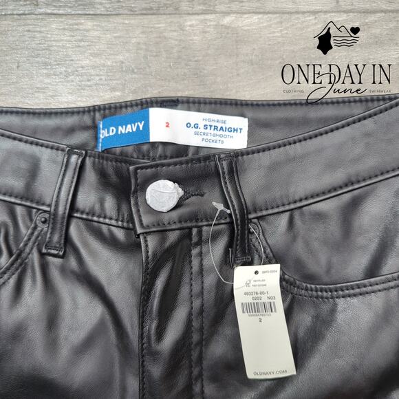 Old Navy High Rise OG Straight Faux Leather Pants Size 2 - Picture 2 of 6